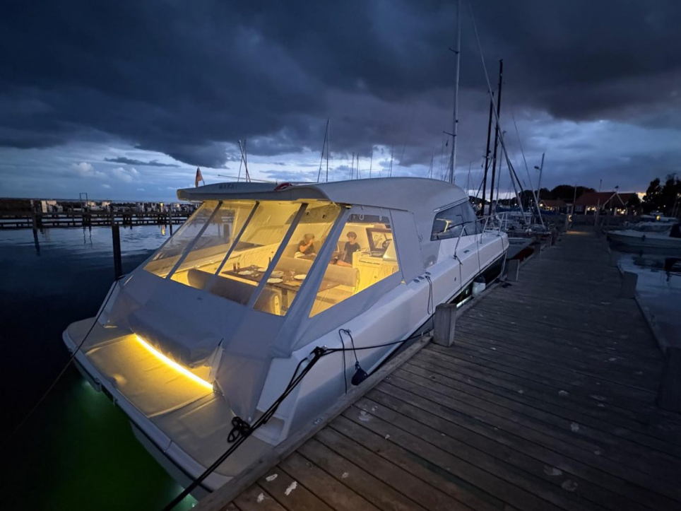 Stimmungsvoll in den Herbst mit der MAKAI 37