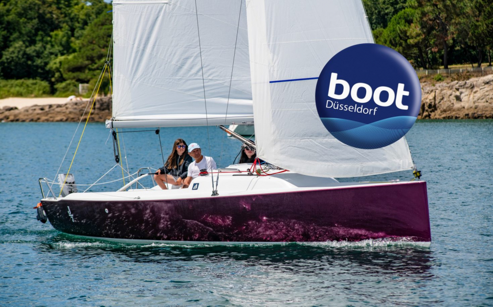 J/7 Premiere auf der boot